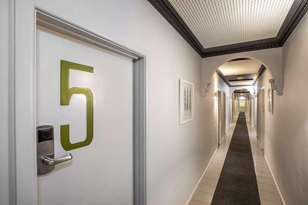 Nightcap At Skyways Hotel Melbourne Pokoj fotografie